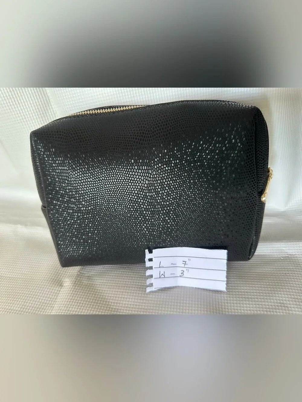 Vince Camuto Makeup Brush Set Featuring a Textured Black Cosmetic Bag